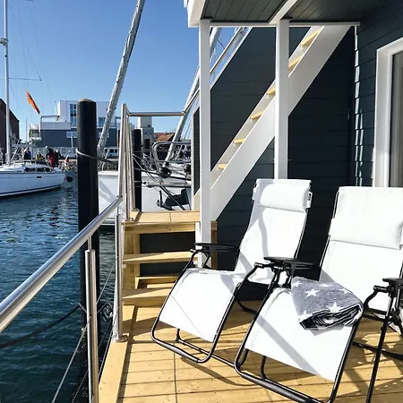 Hausboot Stern V Heiligenhafen